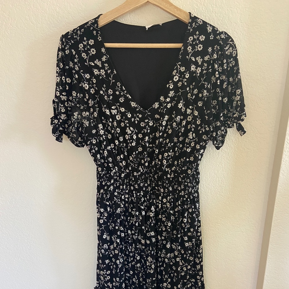 Floral-patterned maxi dress